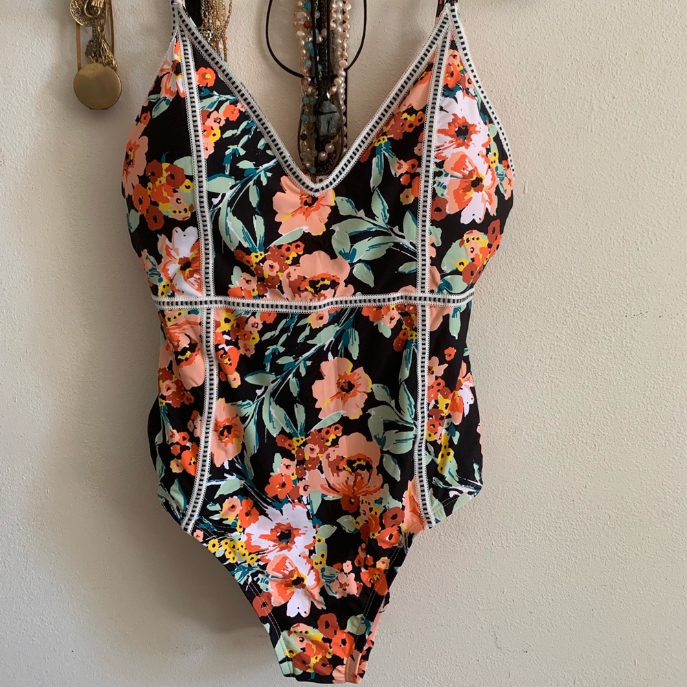 Lucky Brand One Piece Floral Bathing Suit